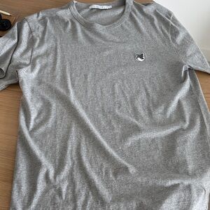 Like new maison kitsune Paris size XL men’s grey 100% cotton t shirt